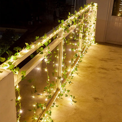 Light Leaf Garland